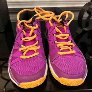 Excellent condition. Women’s Nike Vapor Advantage